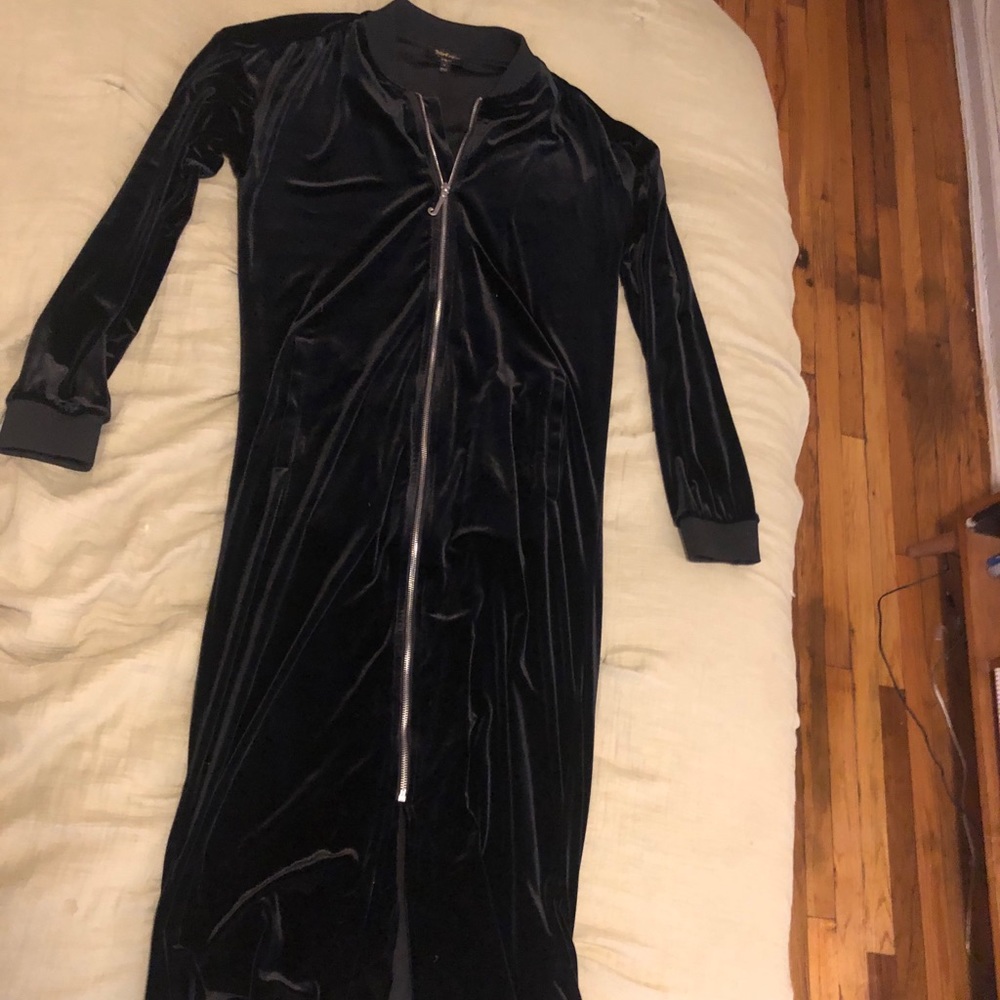 Full Body Length Juicy Corture Sweatshirt